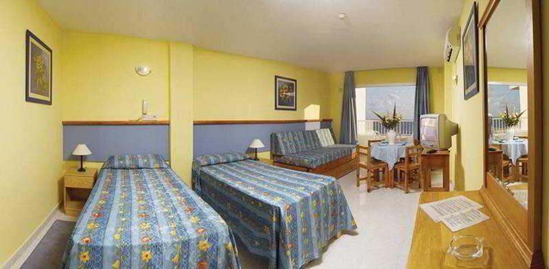Hotel Apartamentos Vibra Lux Mar Ибица Экстерьер фото