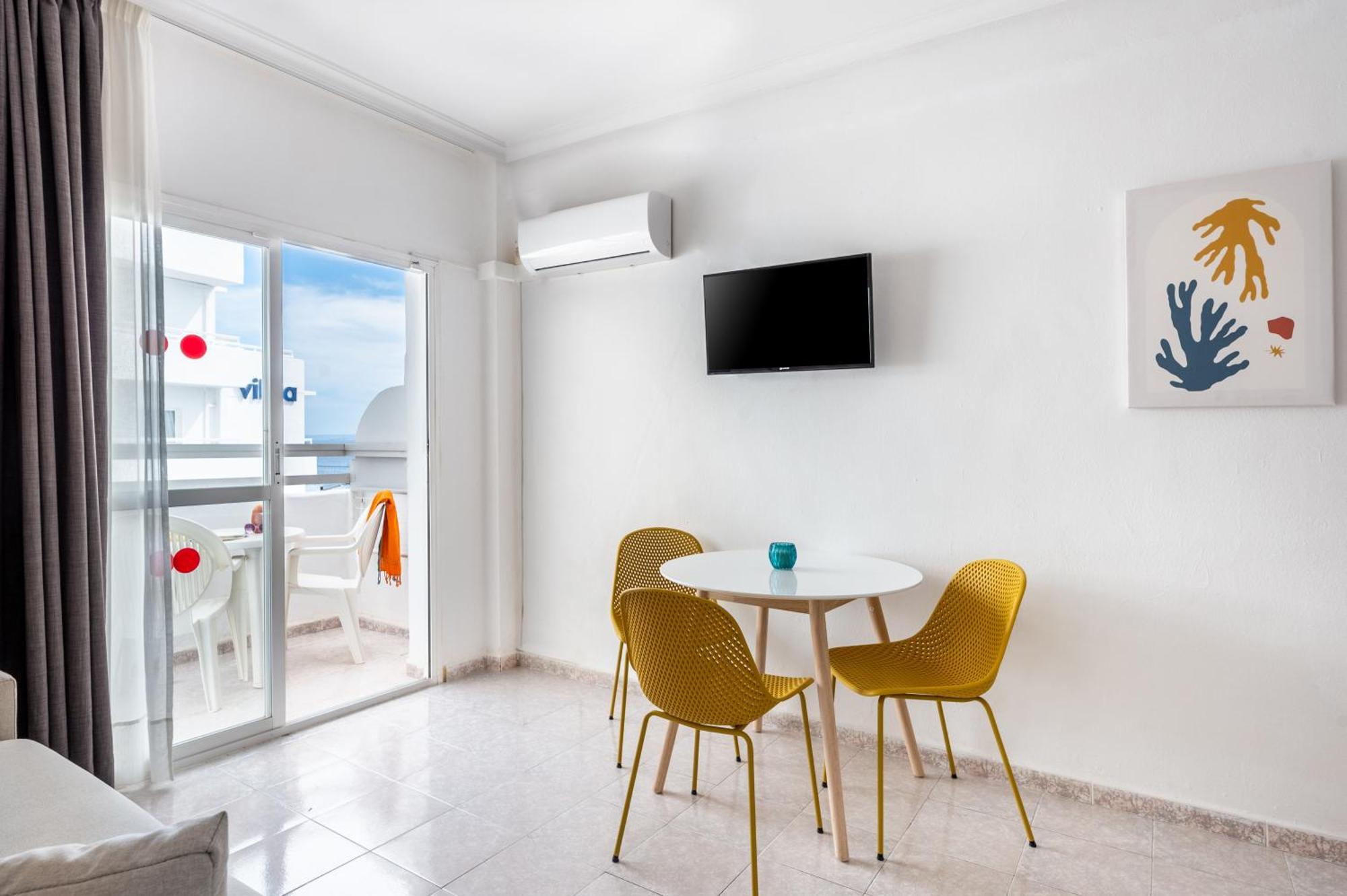 Hotel Apartamentos Vibra Lux Mar Ибица Экстерьер фото