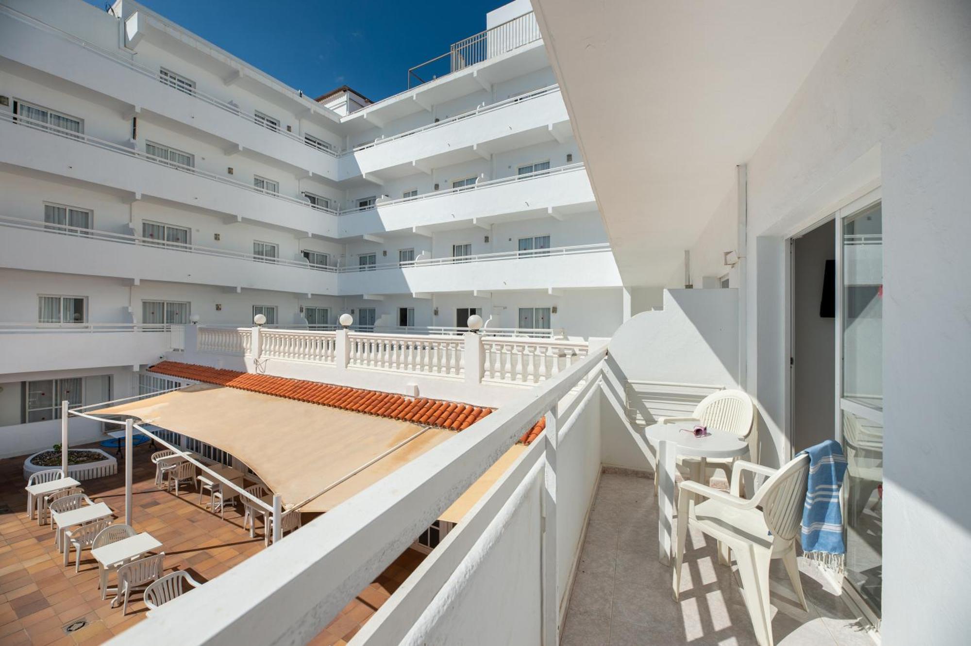 Hotel Apartamentos Vibra Lux Mar Ибица Экстерьер фото