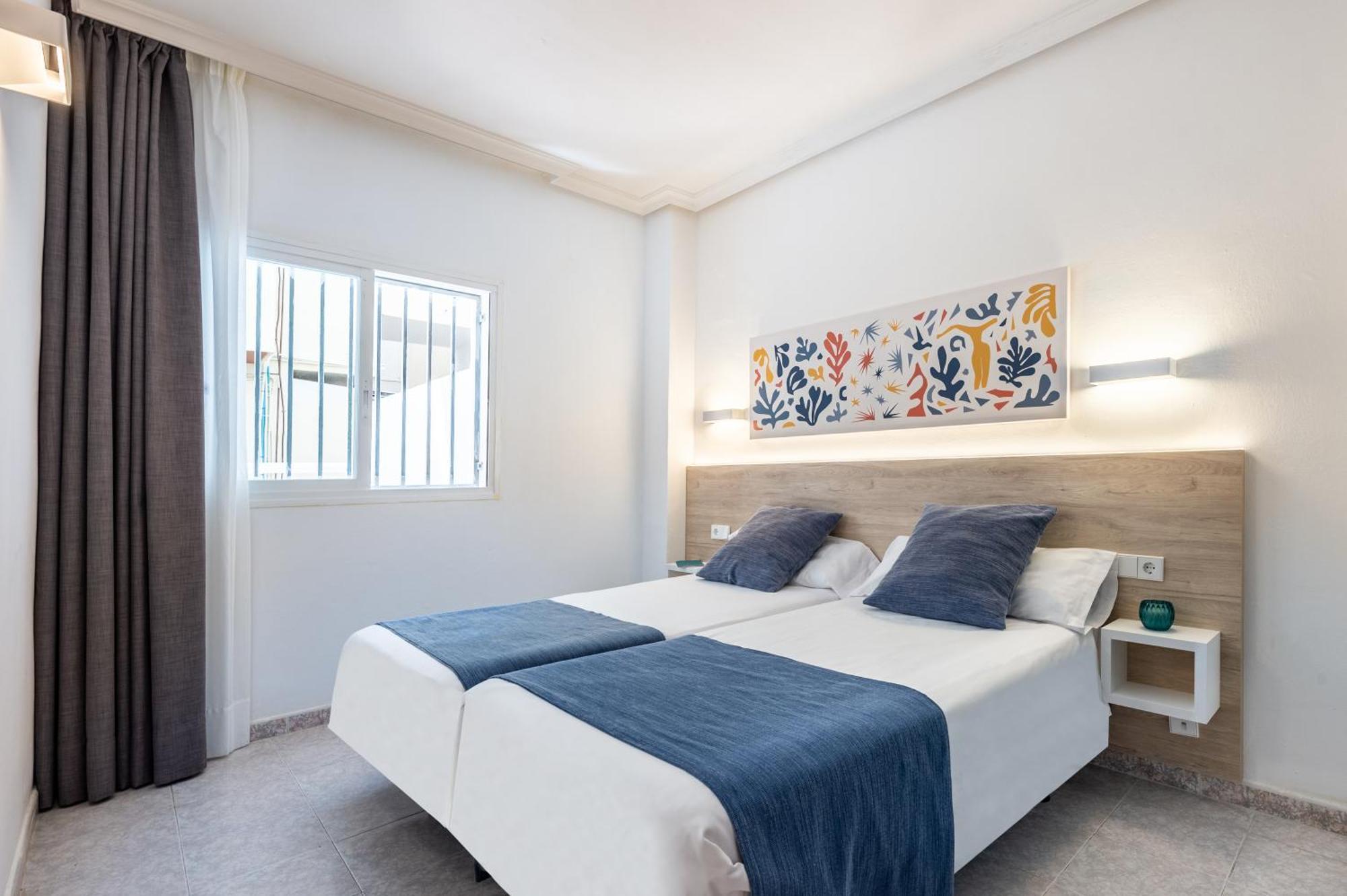 Hotel Apartamentos Vibra Lux Mar Ибица Экстерьер фото