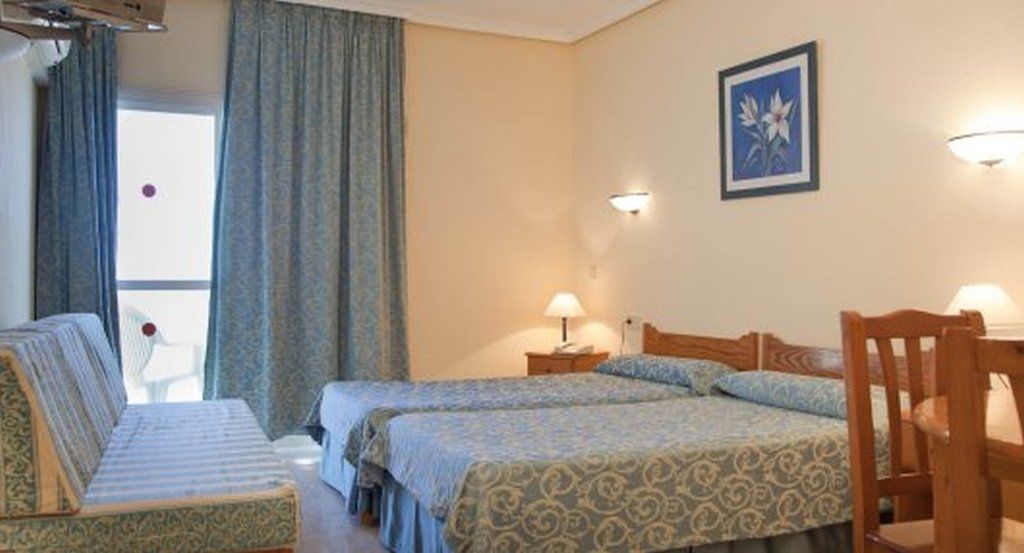Hotel Apartamentos Vibra Lux Mar Ибица Экстерьер фото