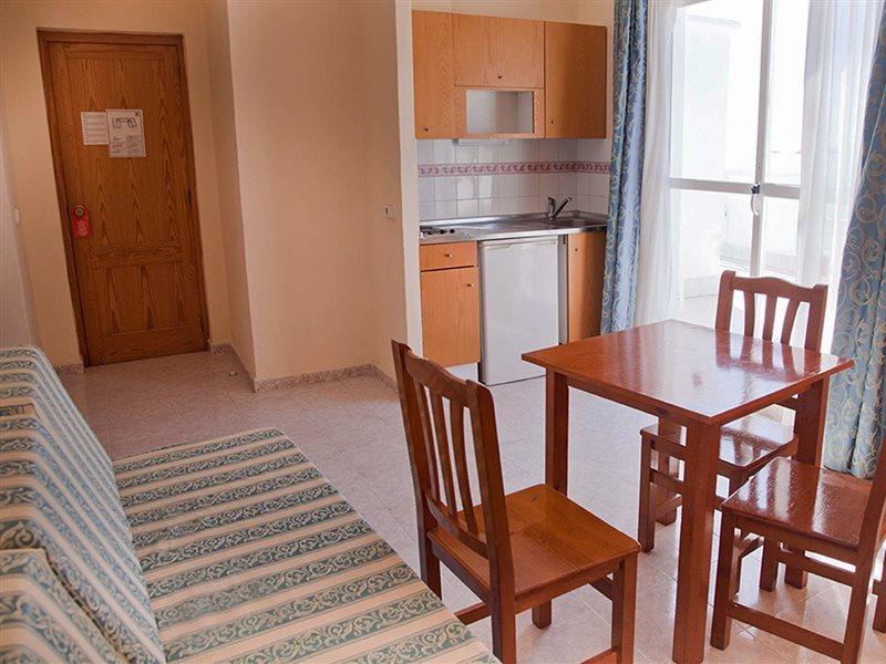 Hotel Apartamentos Vibra Lux Mar Ибица Экстерьер фото